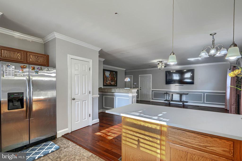 516 LAFAYETTE AVENUE