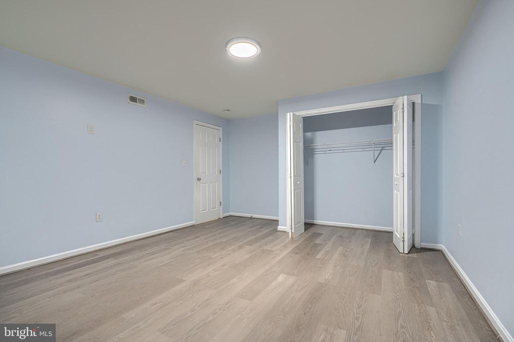 516 LAFAYETTE AVENUE