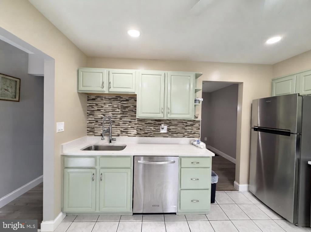 258 GREEN FERN WAY