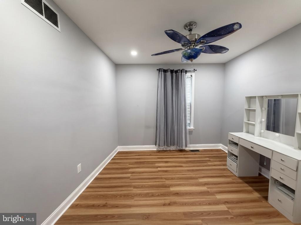 258 GREEN FERN WAY