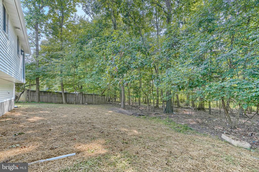3906 TEVIS CIRCLE