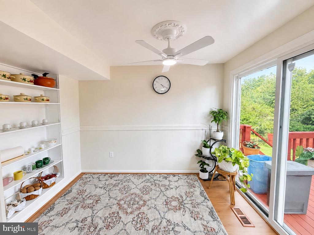 4549 AMBERMILL ROAD