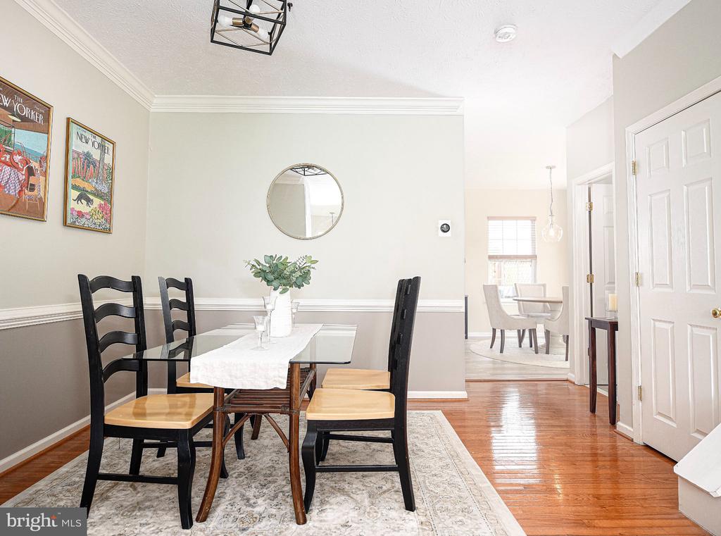 24 HALLSDALE
