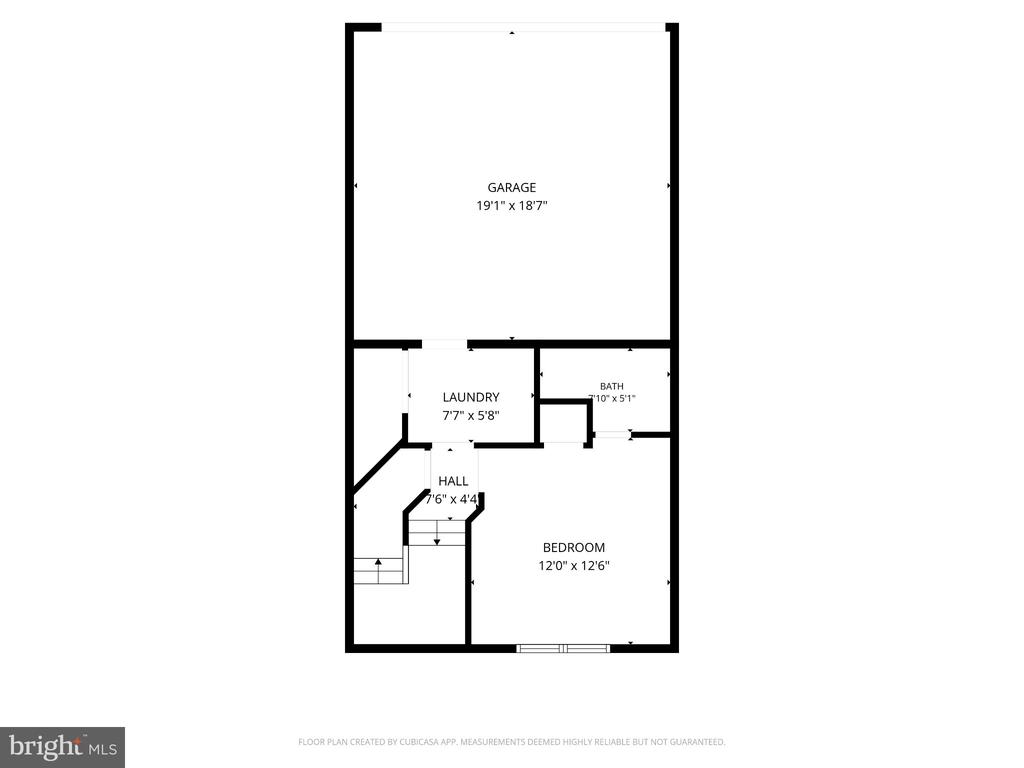 24 HALLSDALE