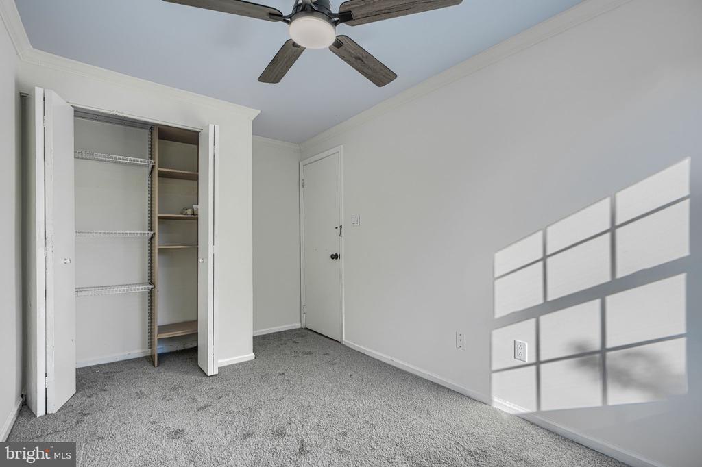 12 BANTRY COURT