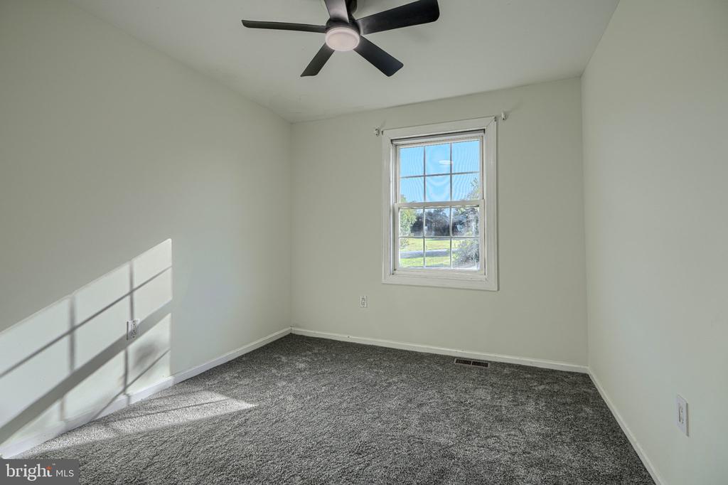 12 BANTRY COURT