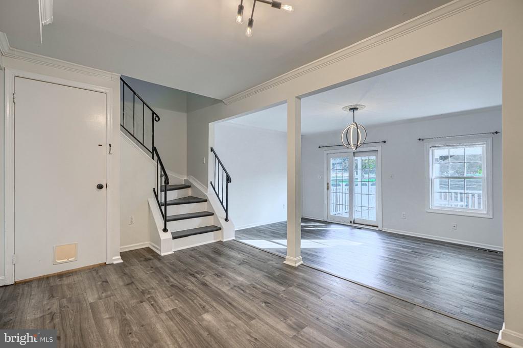 12 BANTRY COURT