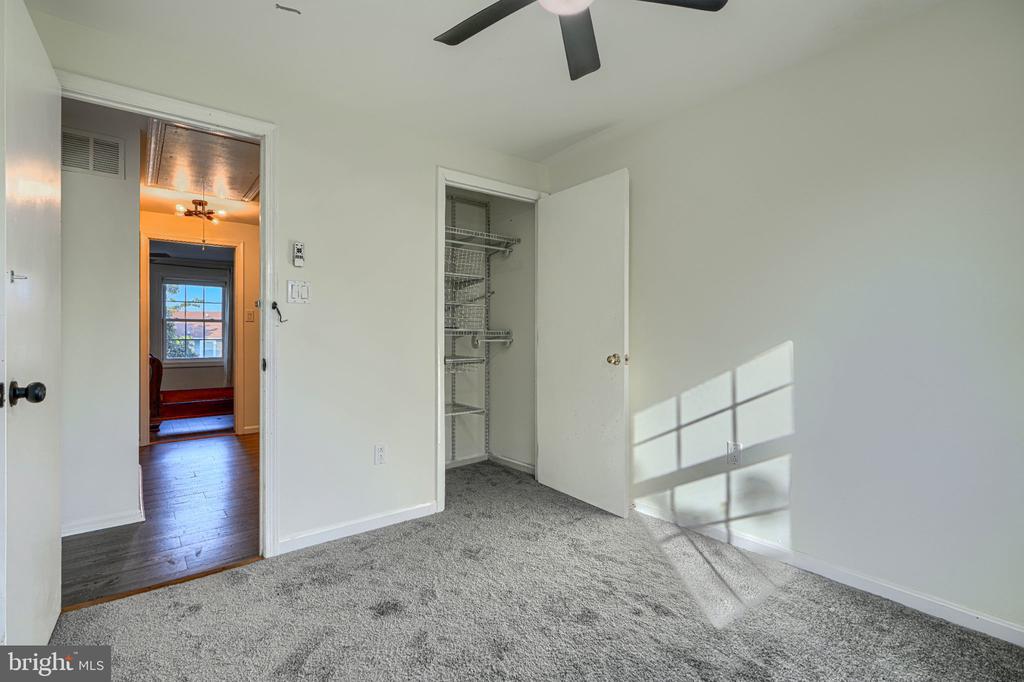 12 BANTRY COURT