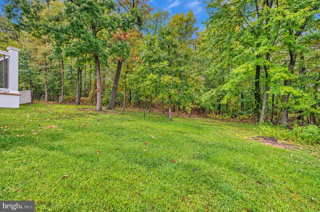 10 CEDAR GROVE COURT