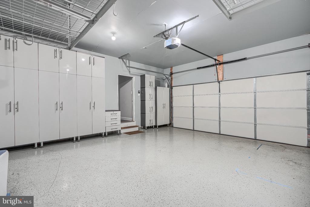 10 CEDAR GROVE COURT