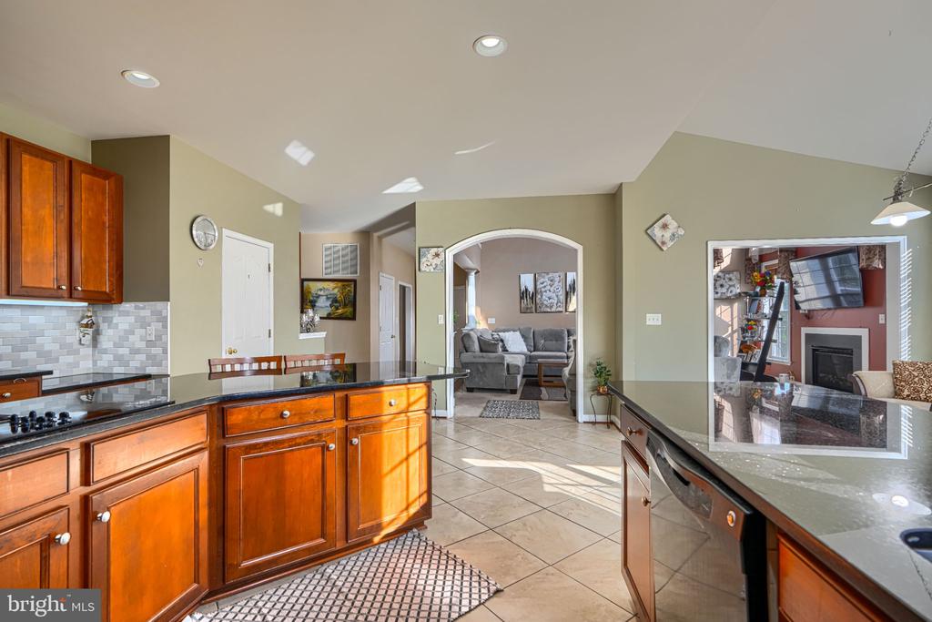 4902 BUCKS SCHOOLHOUSE ROAD