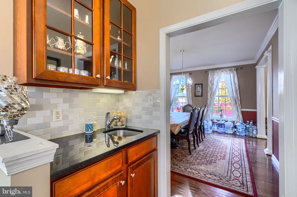 4902 BUCKS SCHOOLHOUSE ROAD