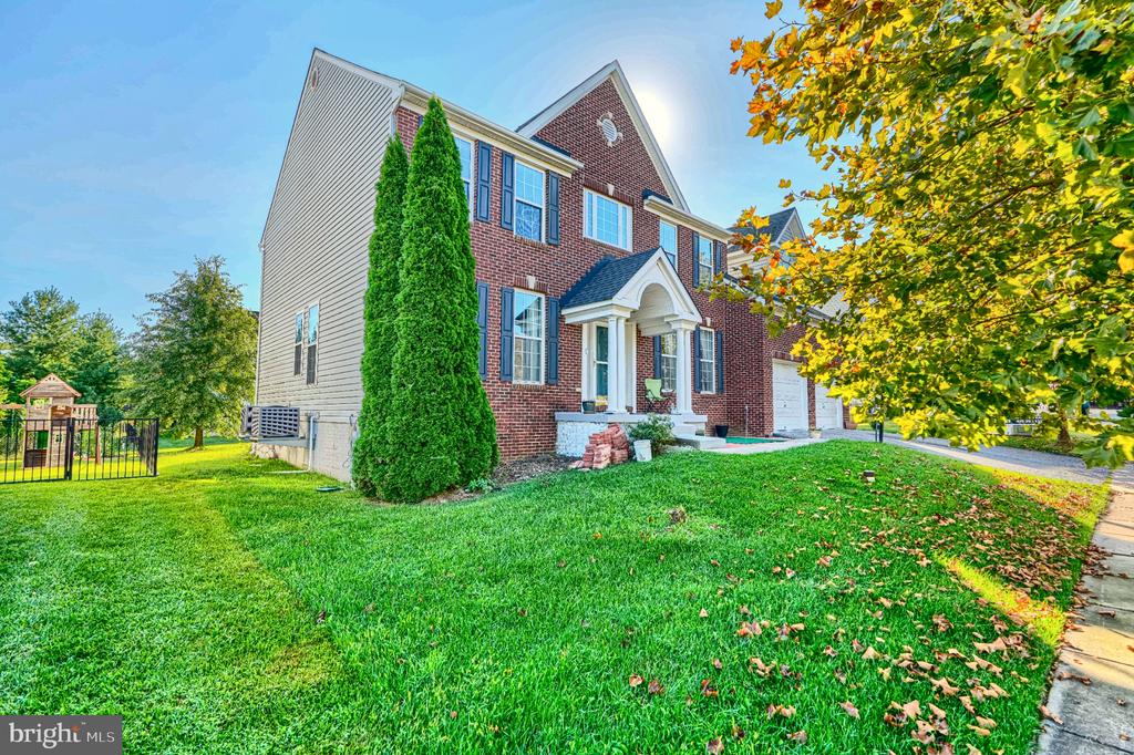 4902 BUCKS SCHOOLHOUSE ROAD
