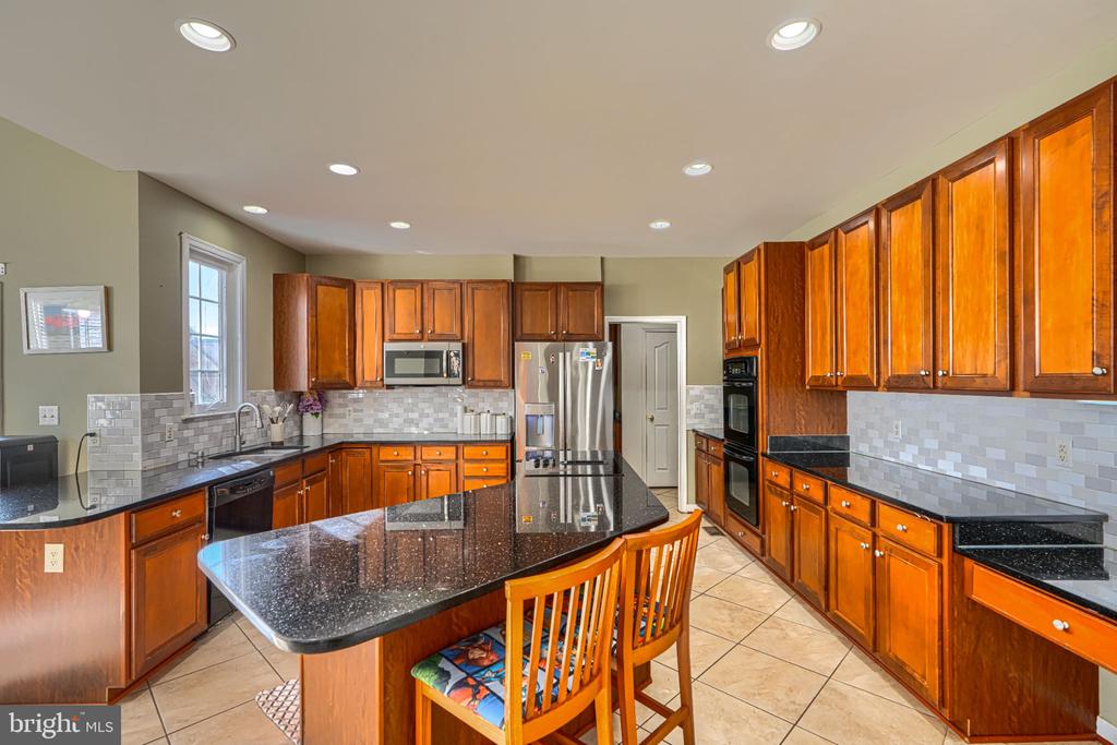 4902 BUCKS SCHOOLHOUSE ROAD