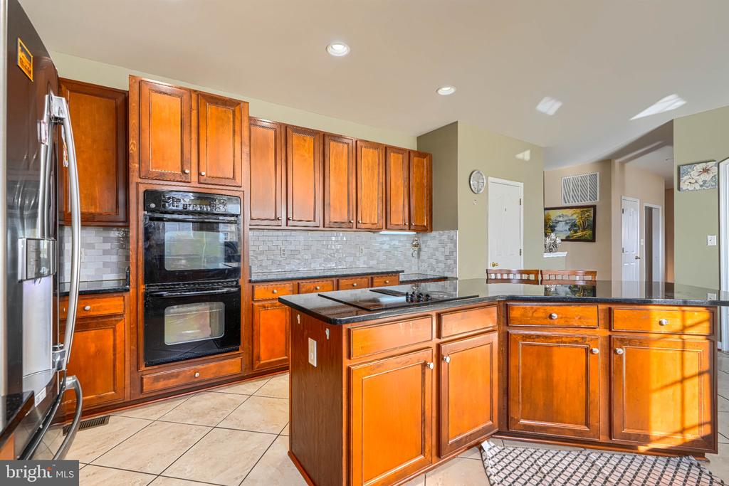 4902 BUCKS SCHOOLHOUSE ROAD