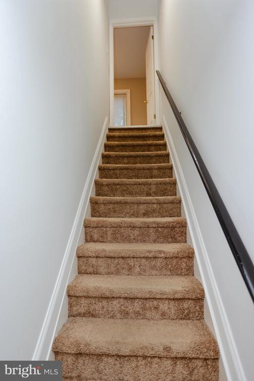 4 CASHELL COURT