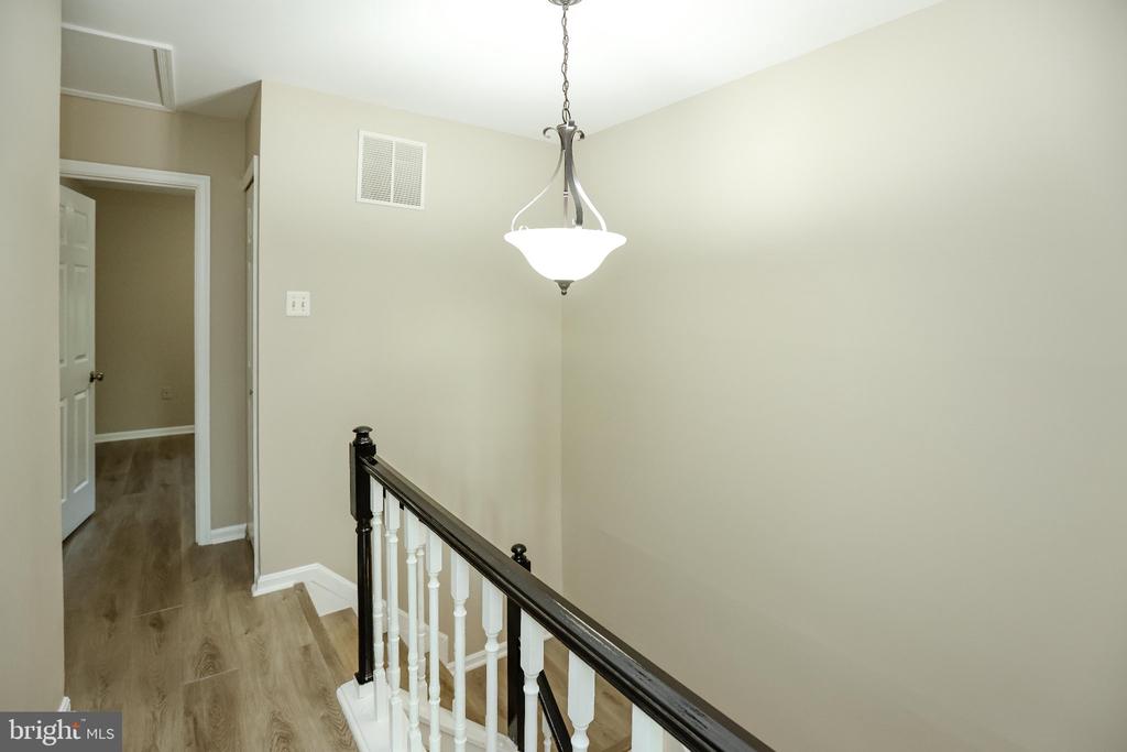 4 CASHELL COURT