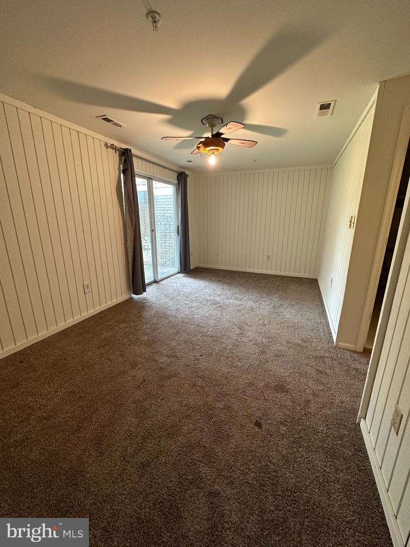 1238 Splashing Brook Dr