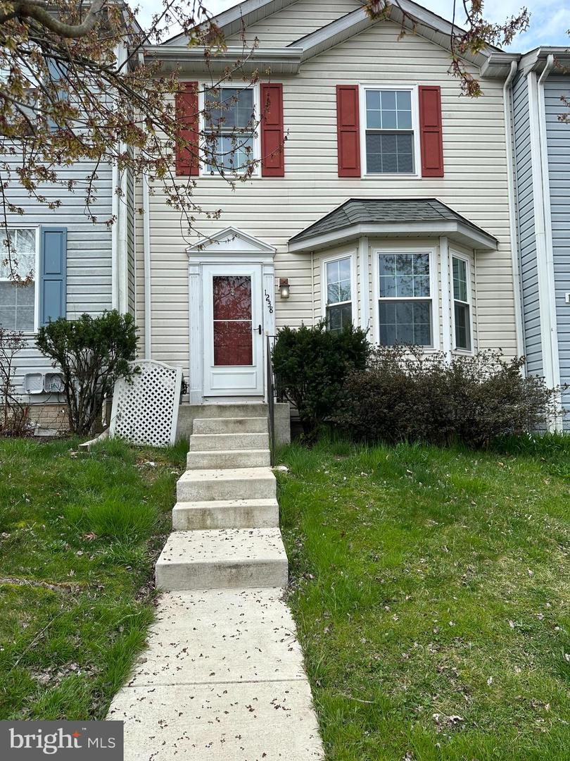 1238 Splashing Brook Dr