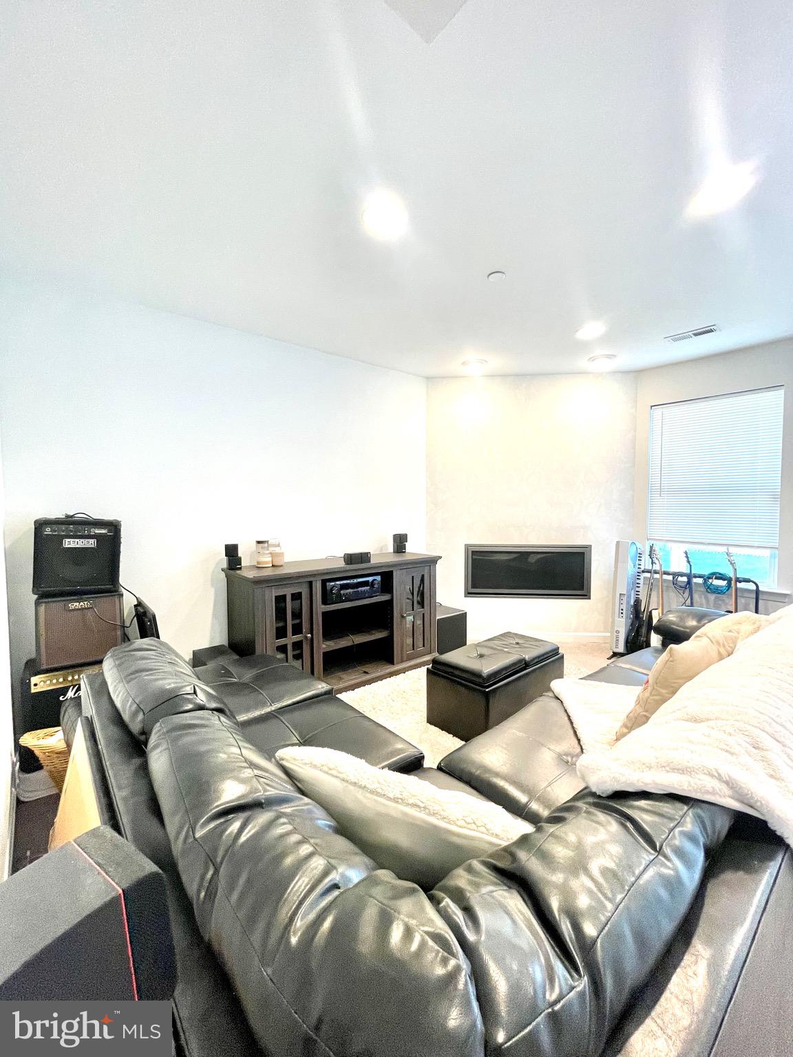 787 Magnolia Ridge Ct