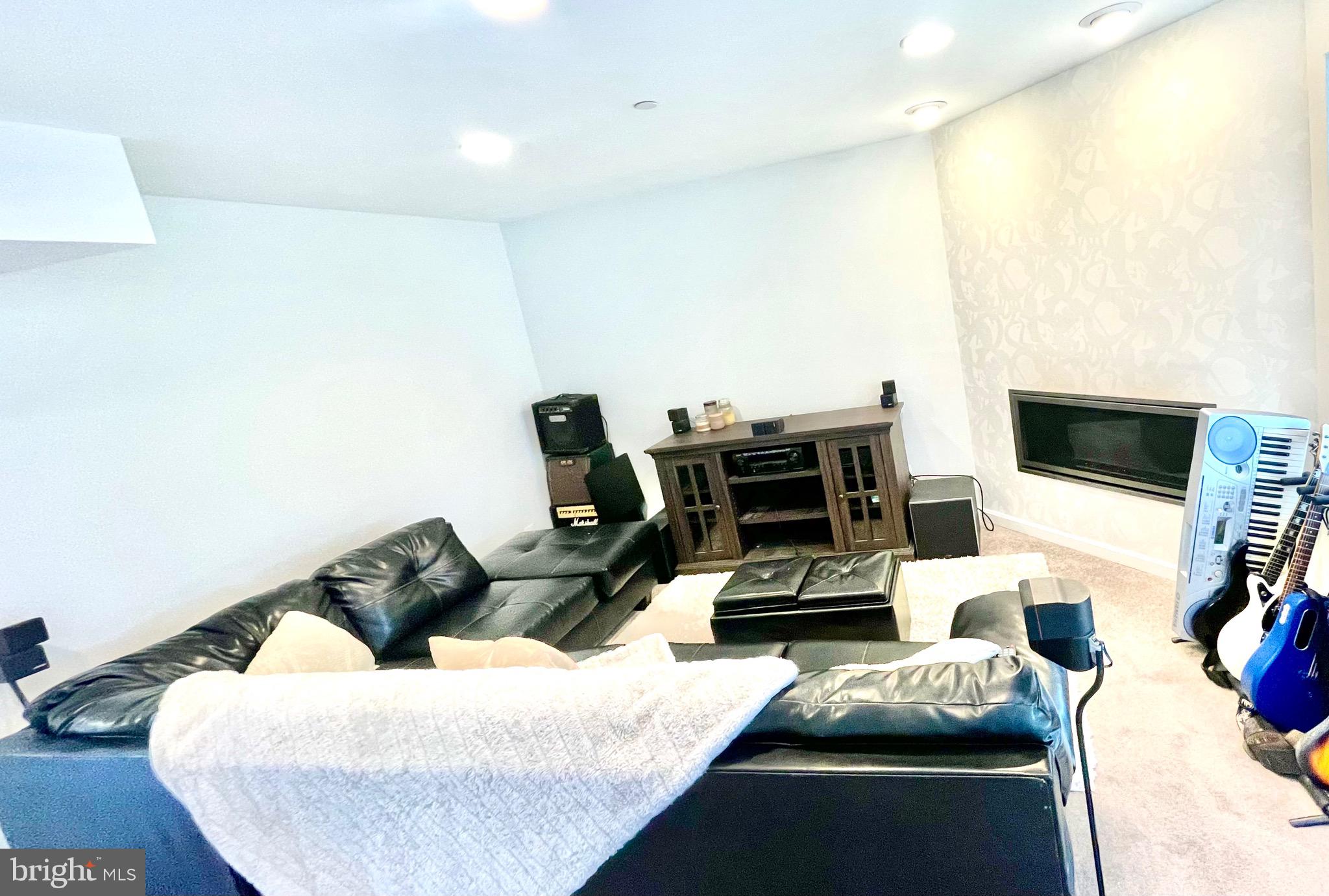 787 Magnolia Ridge Ct