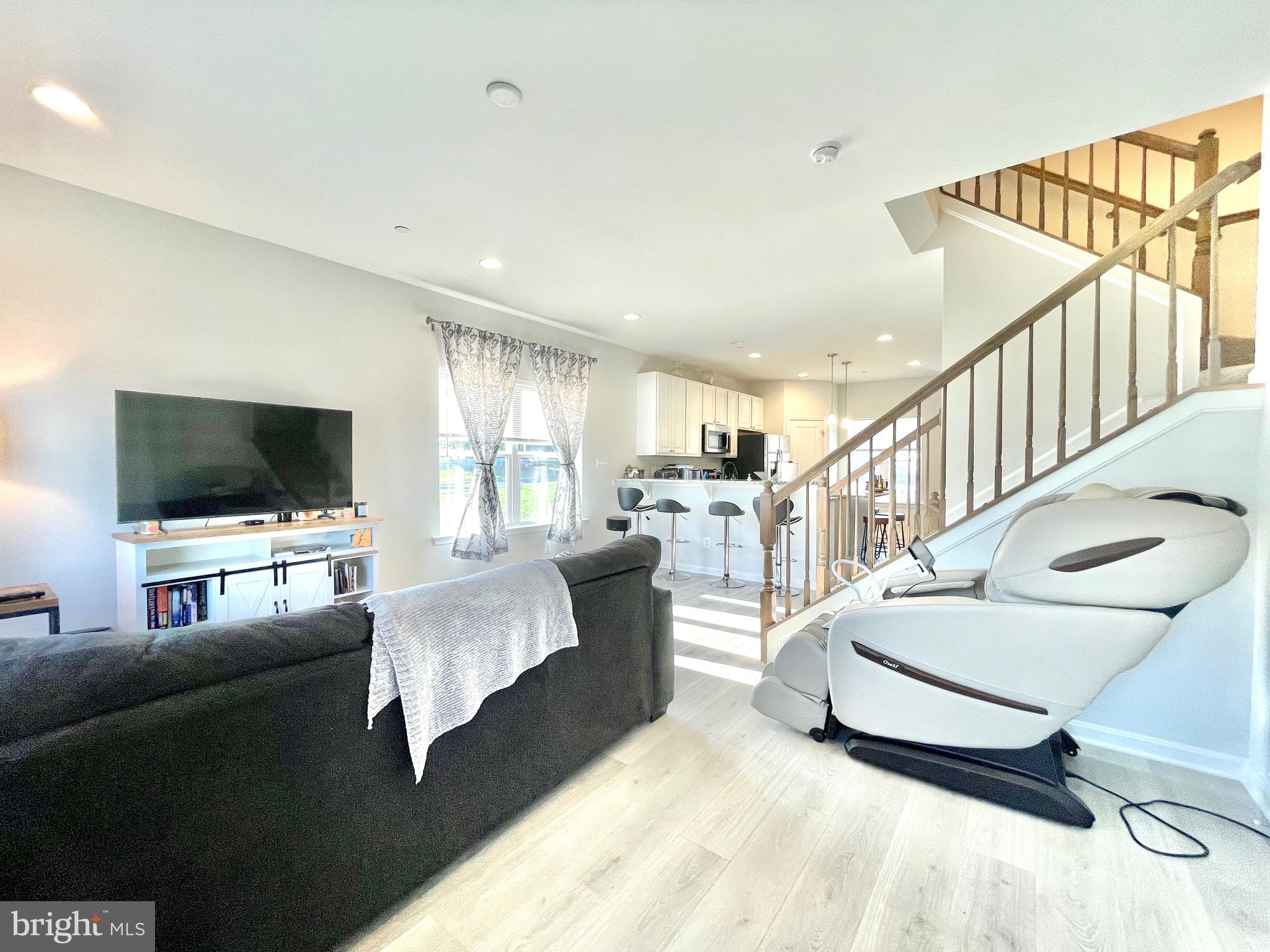 787 Magnolia Ridge Ct