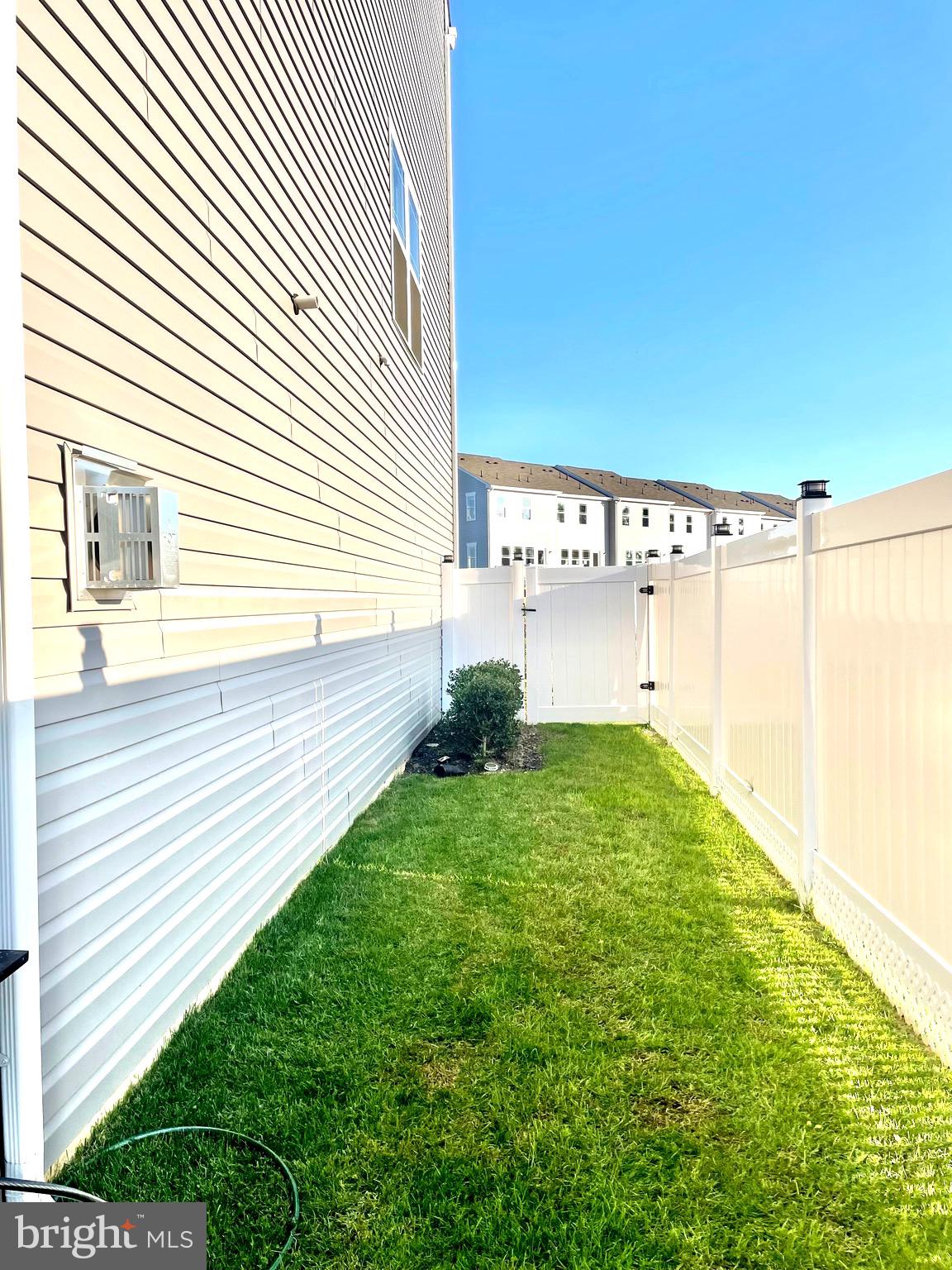 787 Magnolia Ridge Ct