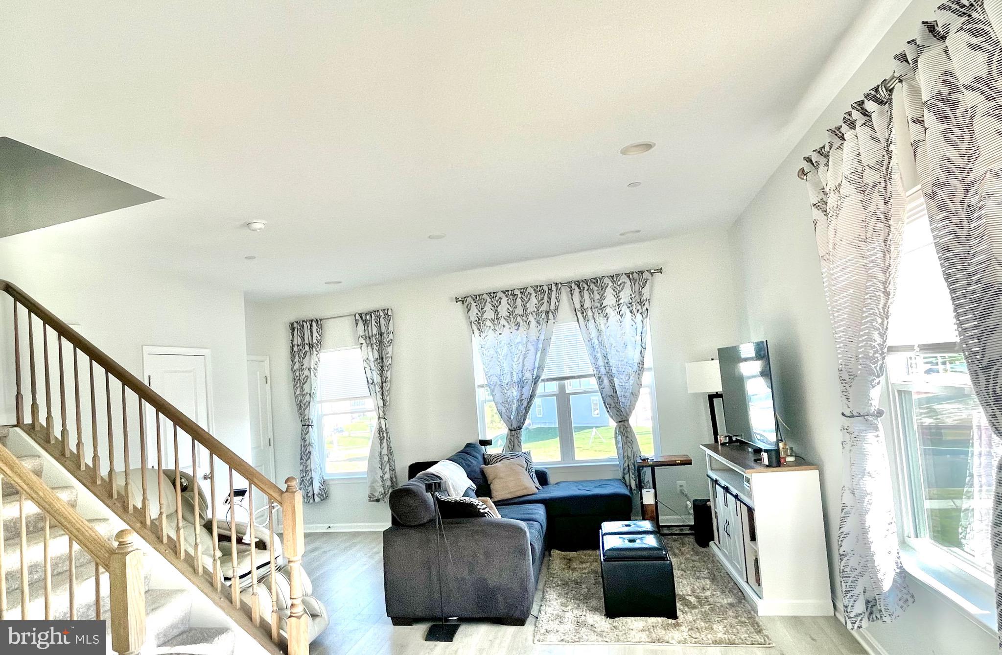 787 Magnolia Ridge Ct