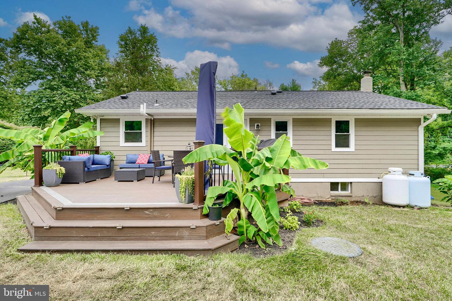 3002 Goat Hill Rd