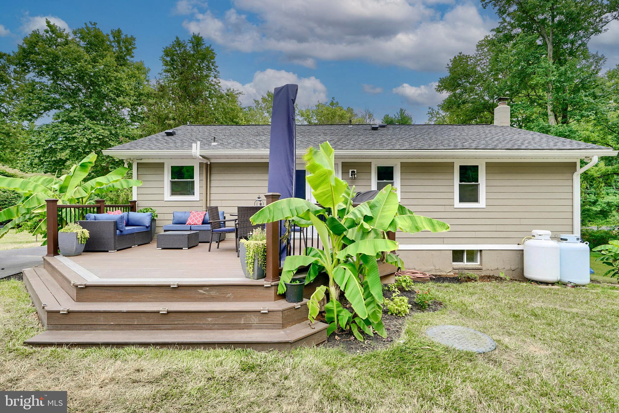 3002 Goat Hill Rd
