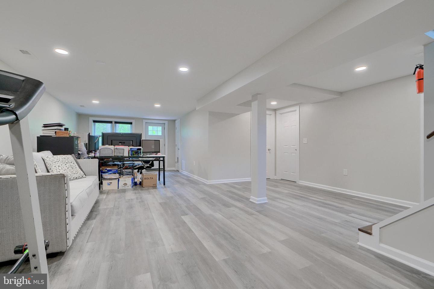 3002 Goat Hill Rd
