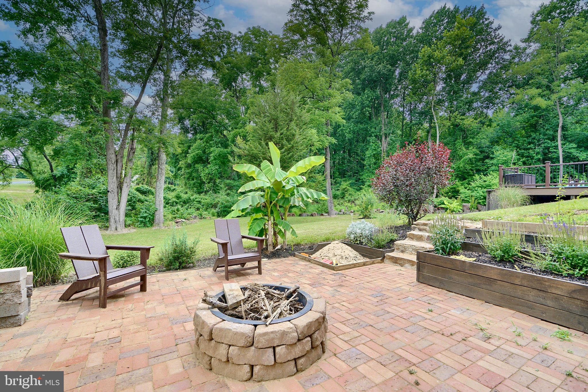 3002 Goat Hill Rd