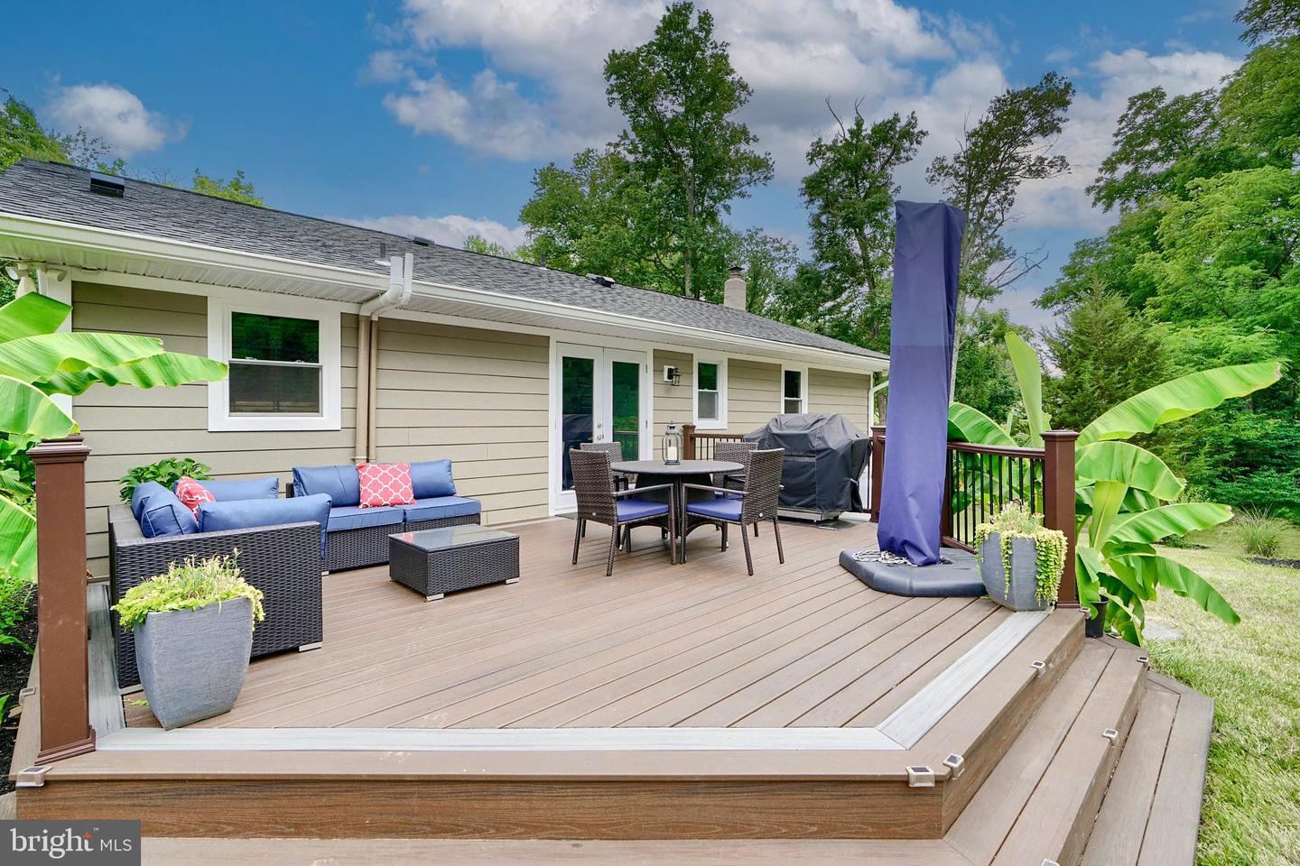 3002 Goat Hill Rd