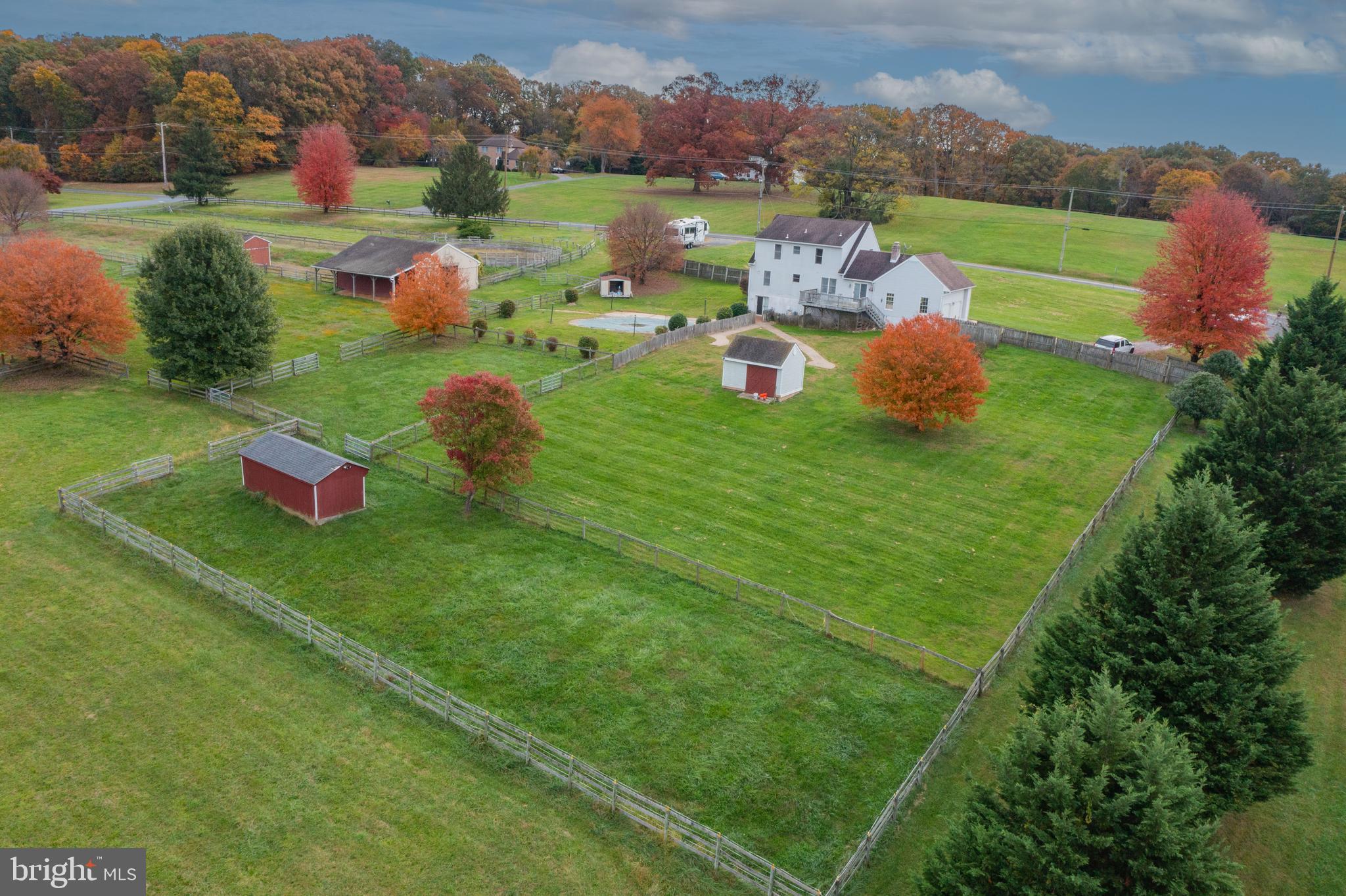 1420 Heaps Rd