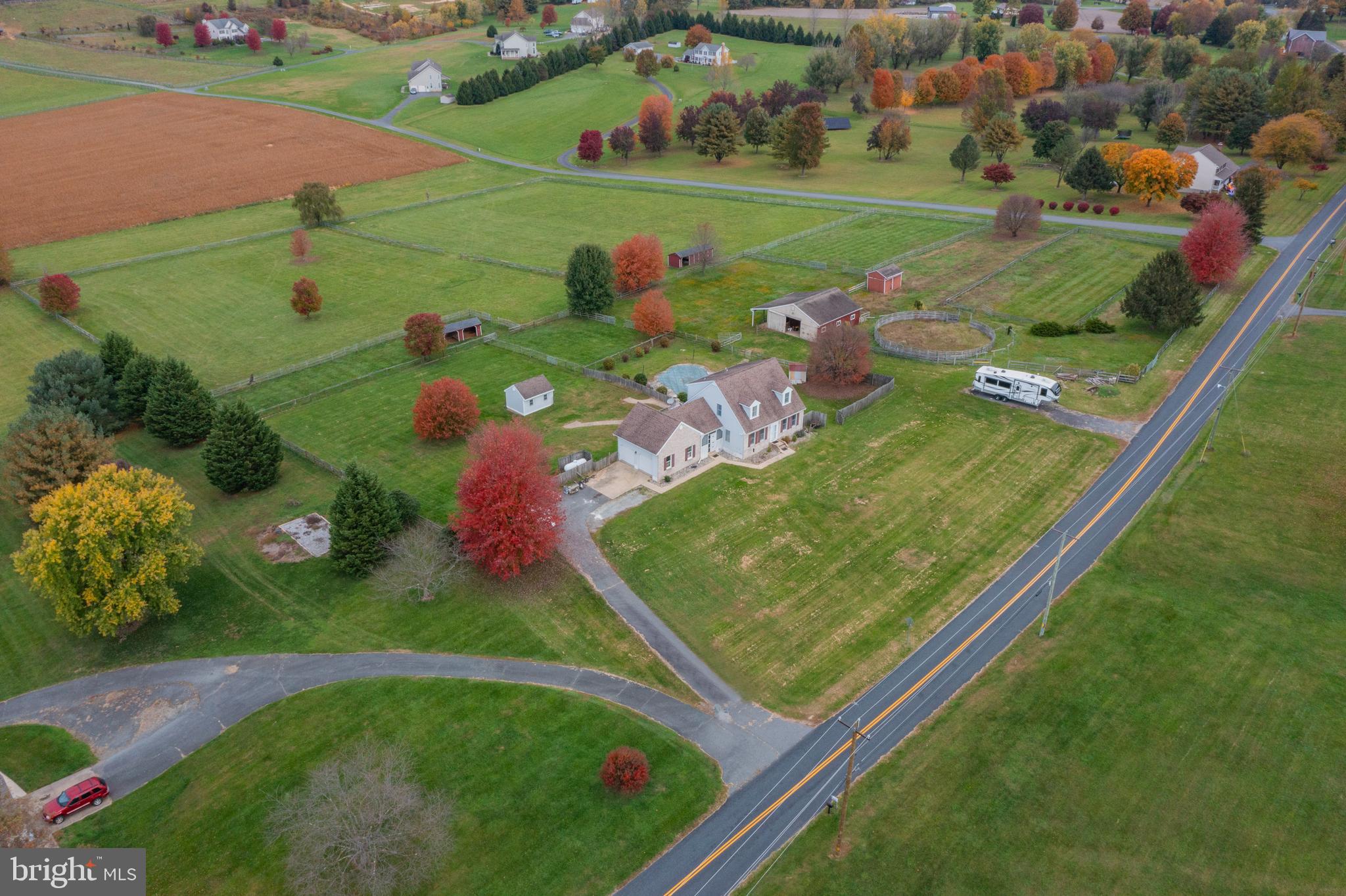 1420 Heaps Rd