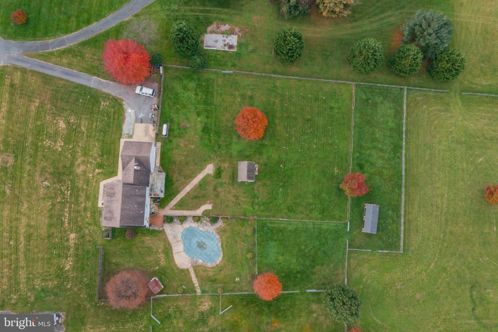 1420 Heaps Rd