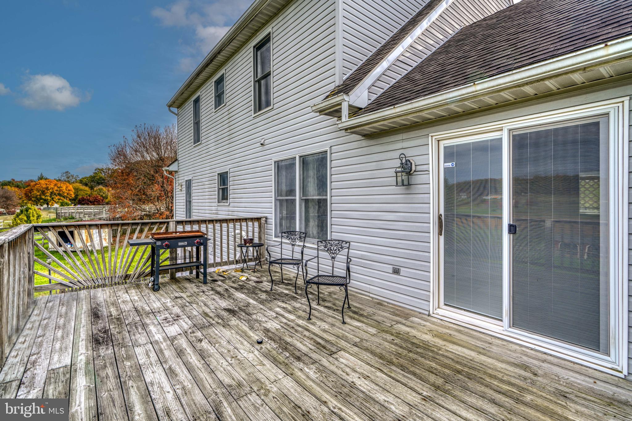 1420 Heaps Rd