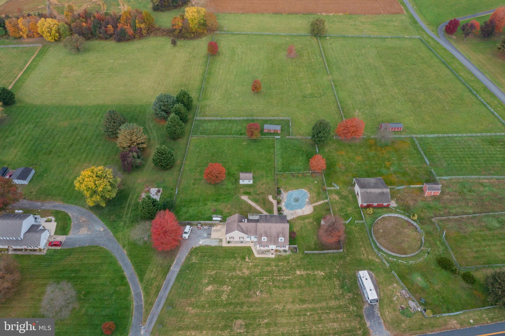 1420 Heaps Rd