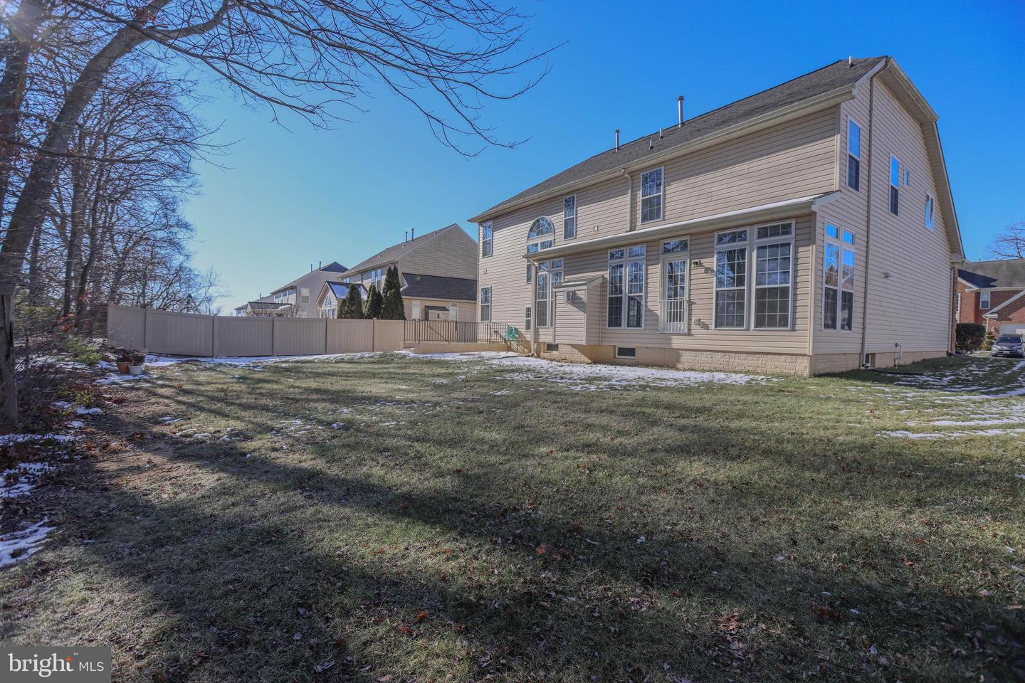 307 Loganwood Ct