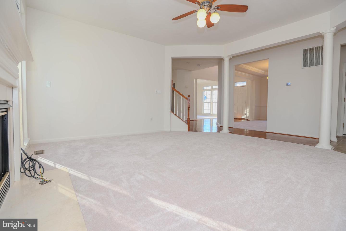 307 Loganwood Ct