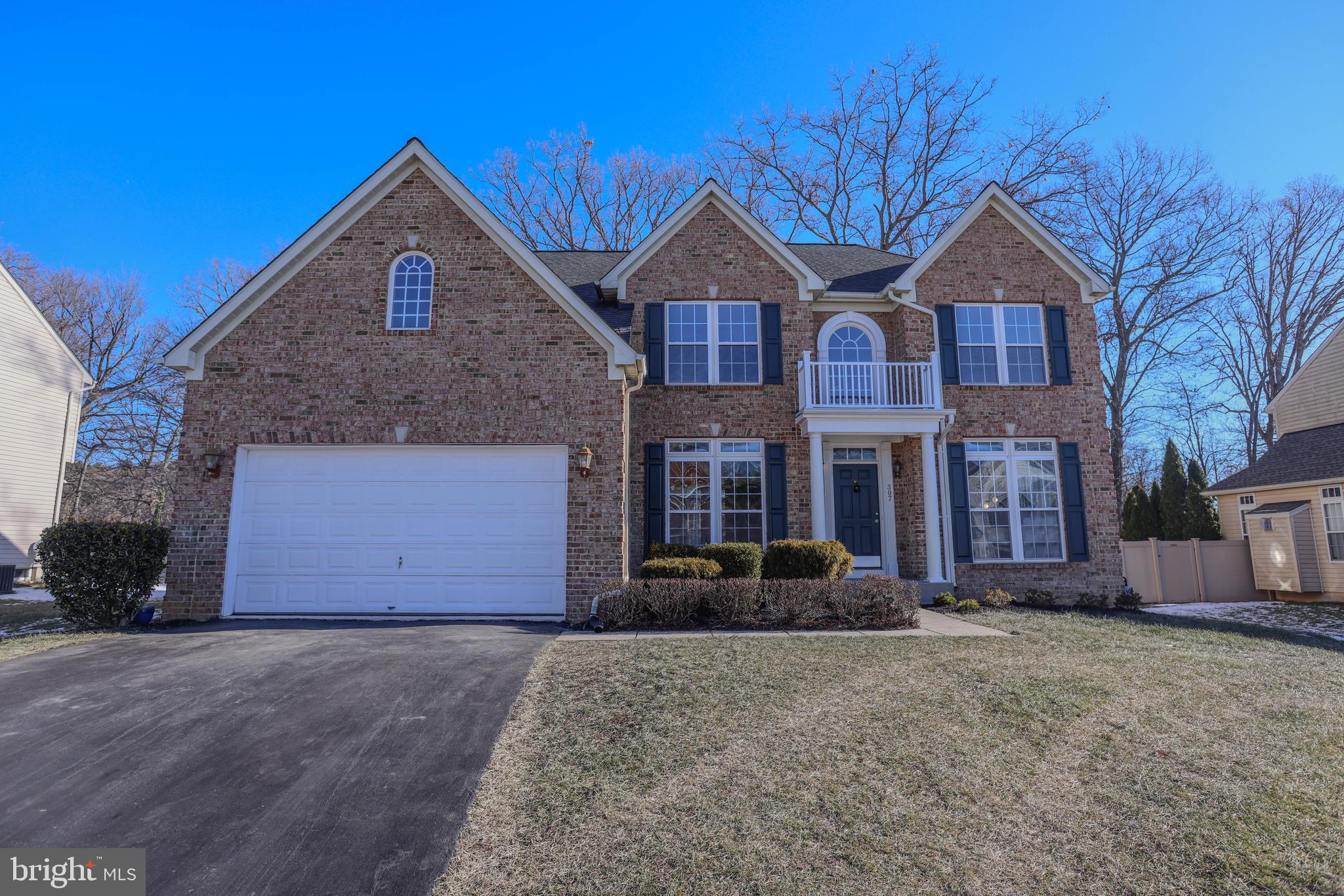 307 Loganwood Ct