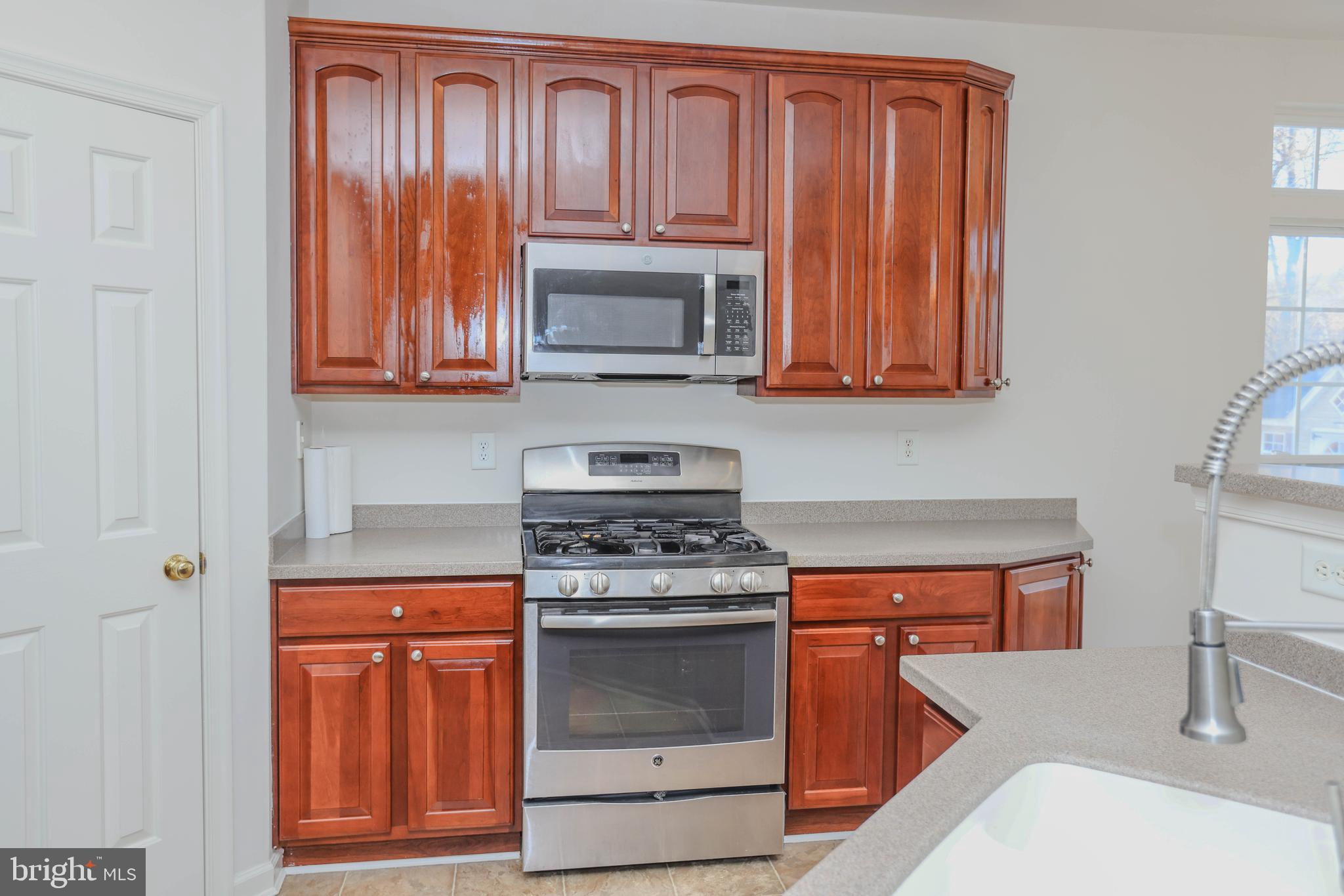 307 Loganwood Ct