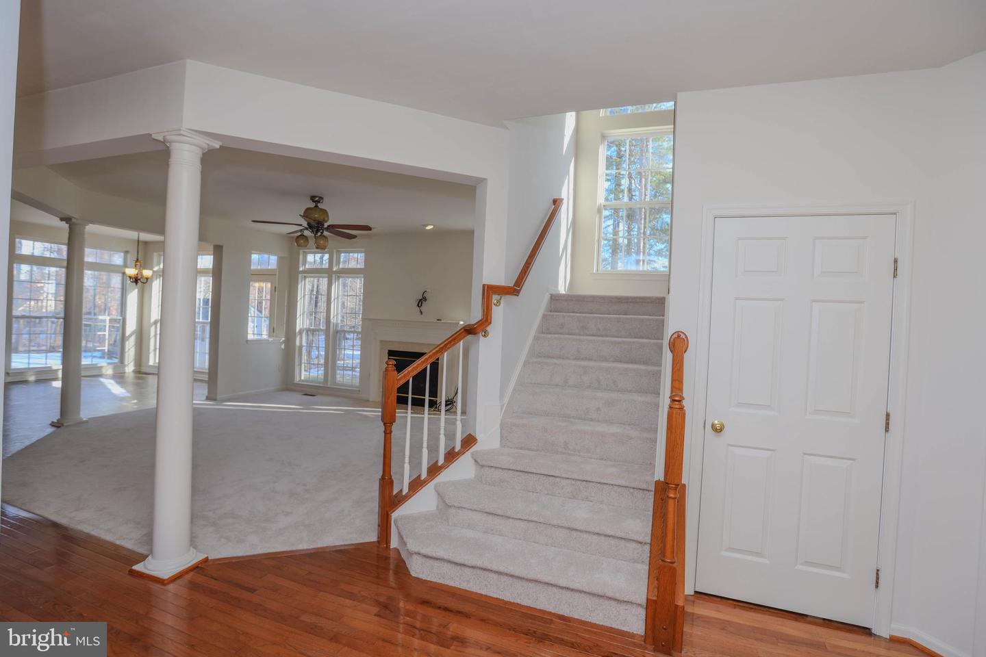 307 Loganwood Ct