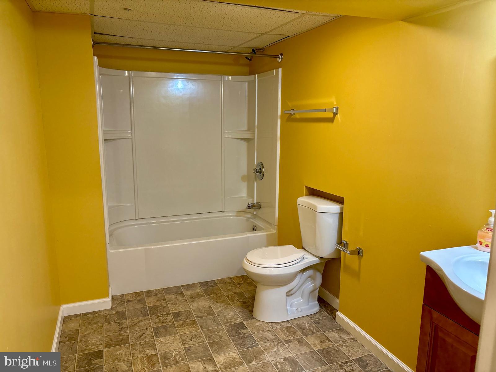 702 PERTHSHIRE PL #2