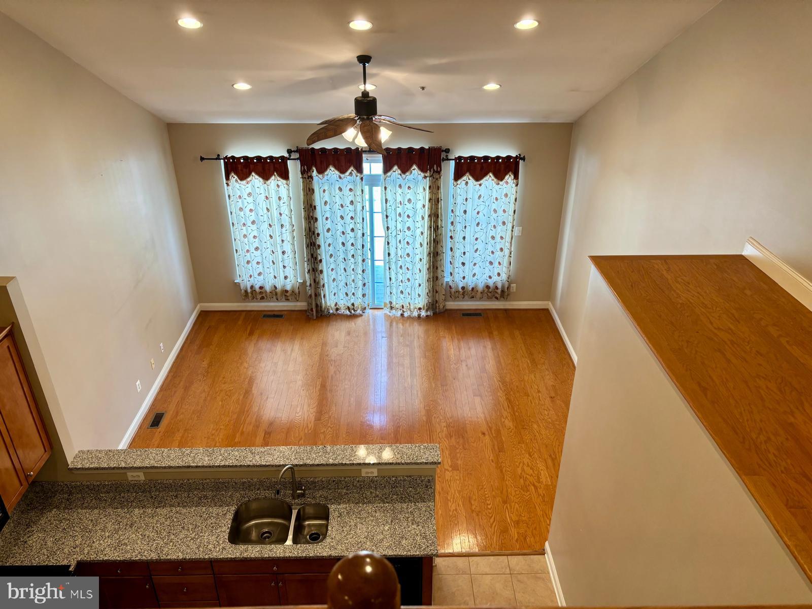 702 PERTHSHIRE PL #2