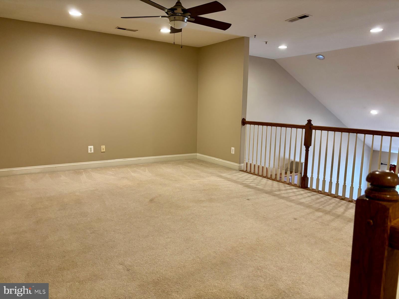 702 PERTHSHIRE PL #2