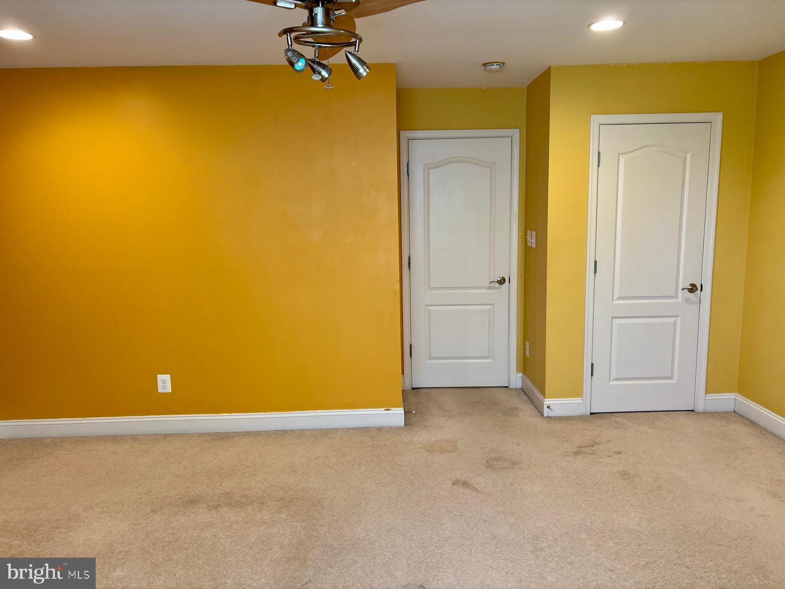 702 PERTHSHIRE PL #2