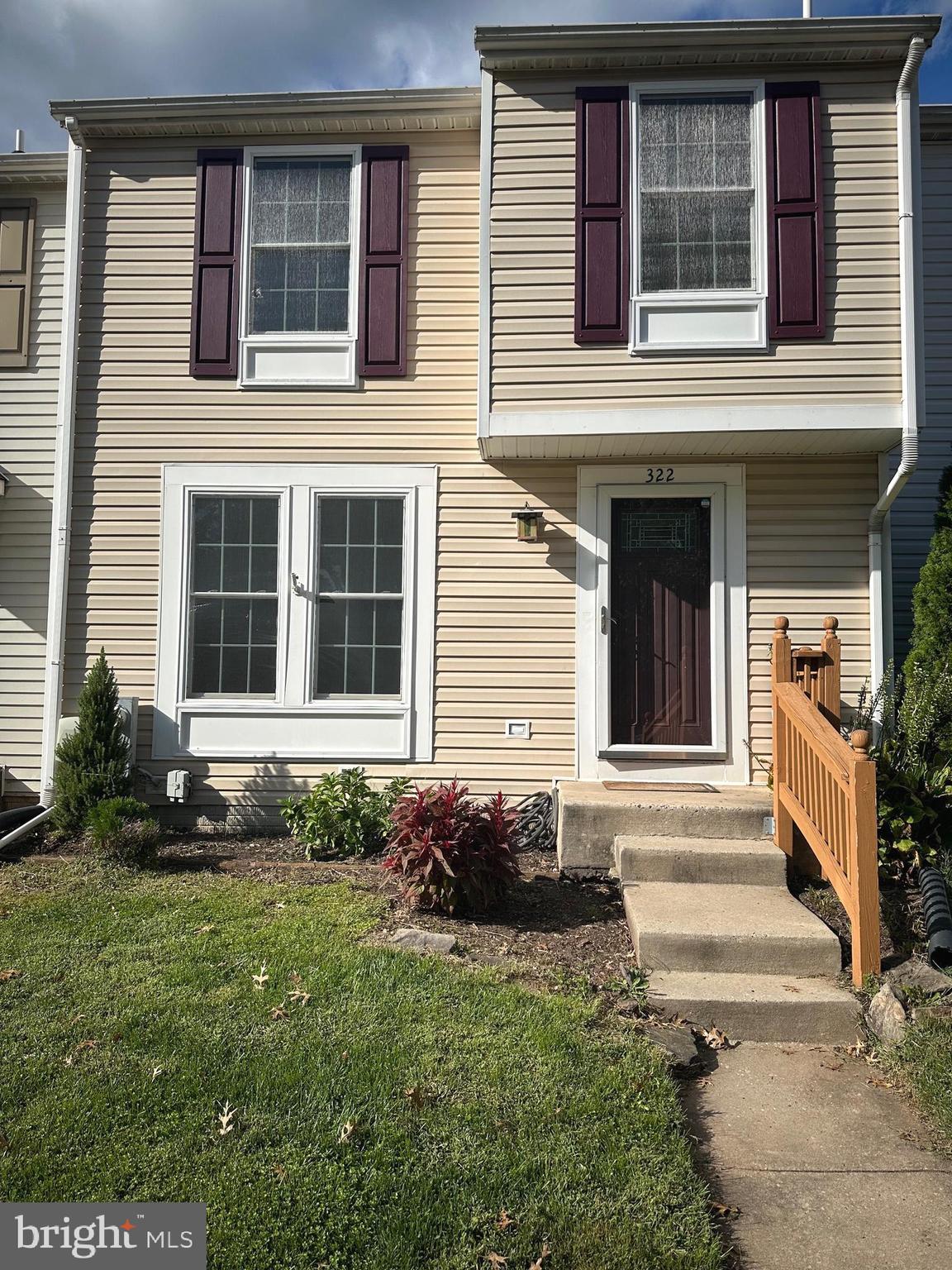 322 DELMAR COURT