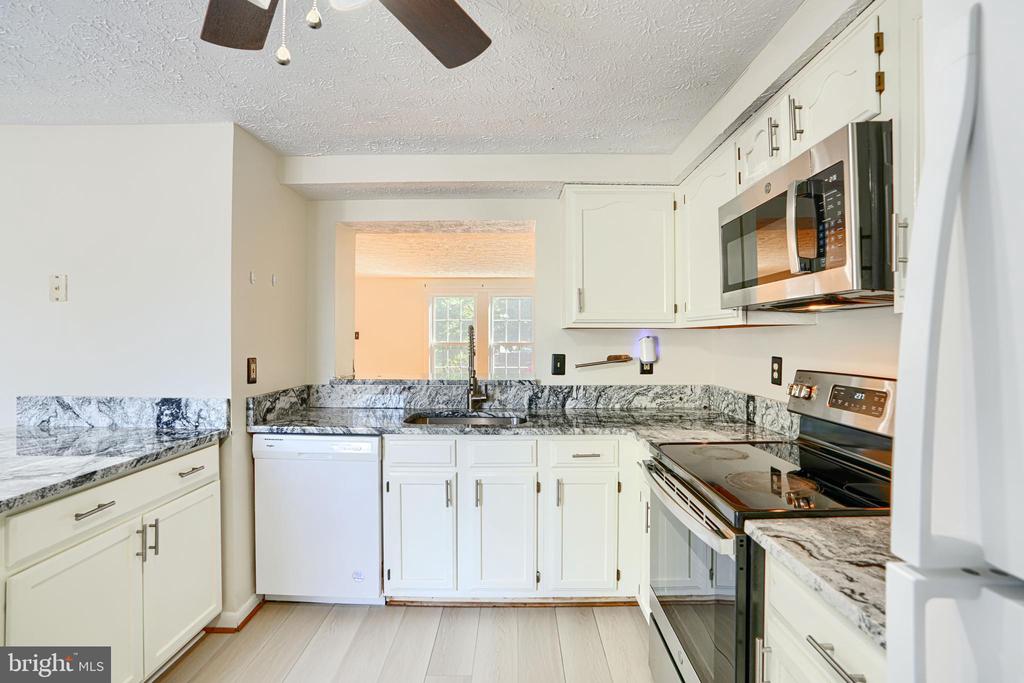 322 DELMAR COURT