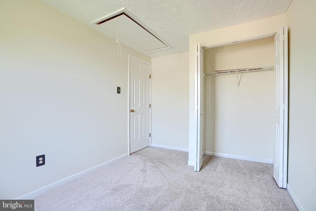 322 DELMAR COURT